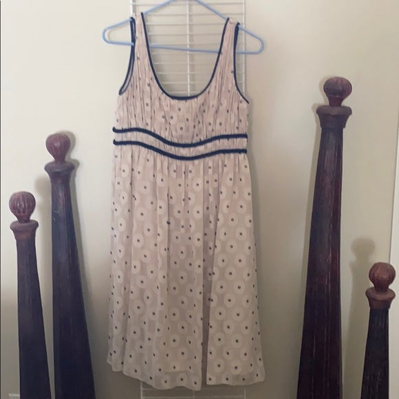 Beige and Black polka dot dress - Picture 1 of 1